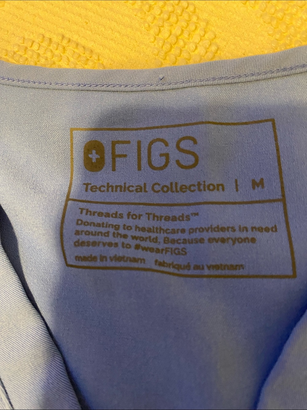 Figs V‑Neck Top in Royal Blue, no stains or rips - Picture 2 of 5